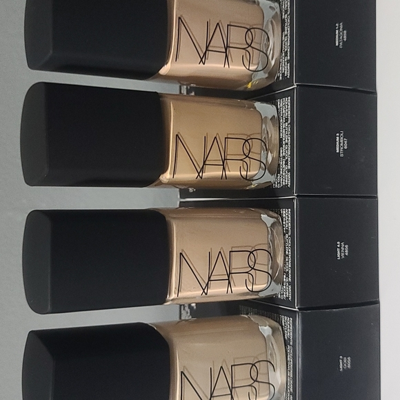 ✅ALL SHADES ~ NARS  Sheer Glow Foundation ✨ BNIB - Picture 8 of 16
